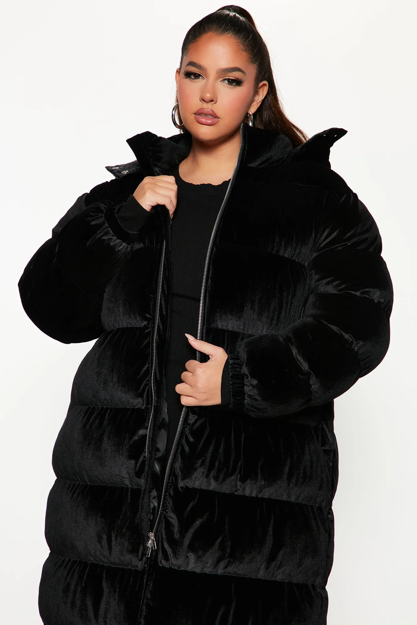 Above Rank Velvet Puffer Coat - Black