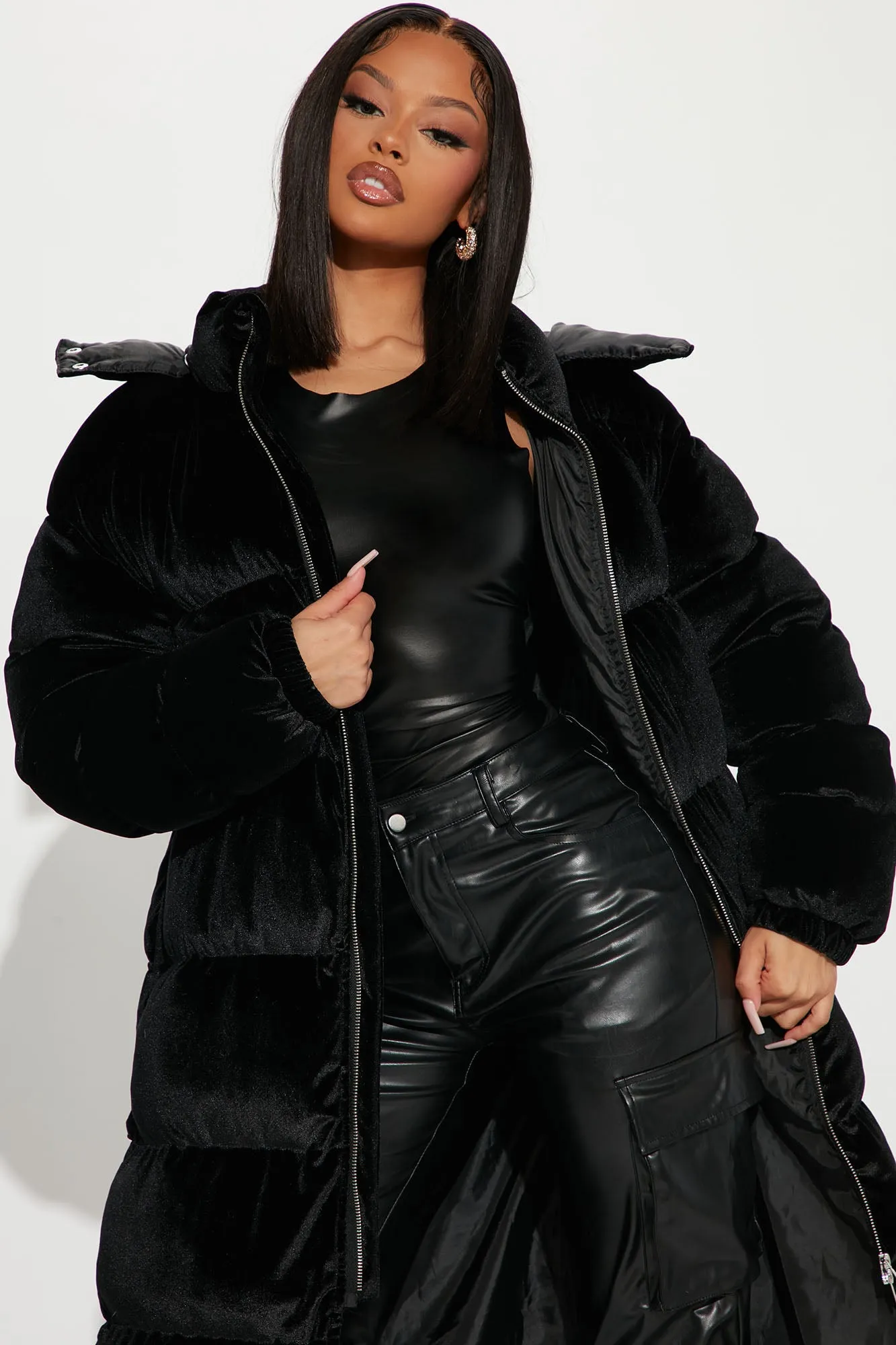 Above Rank Velvet Puffer Coat - Black