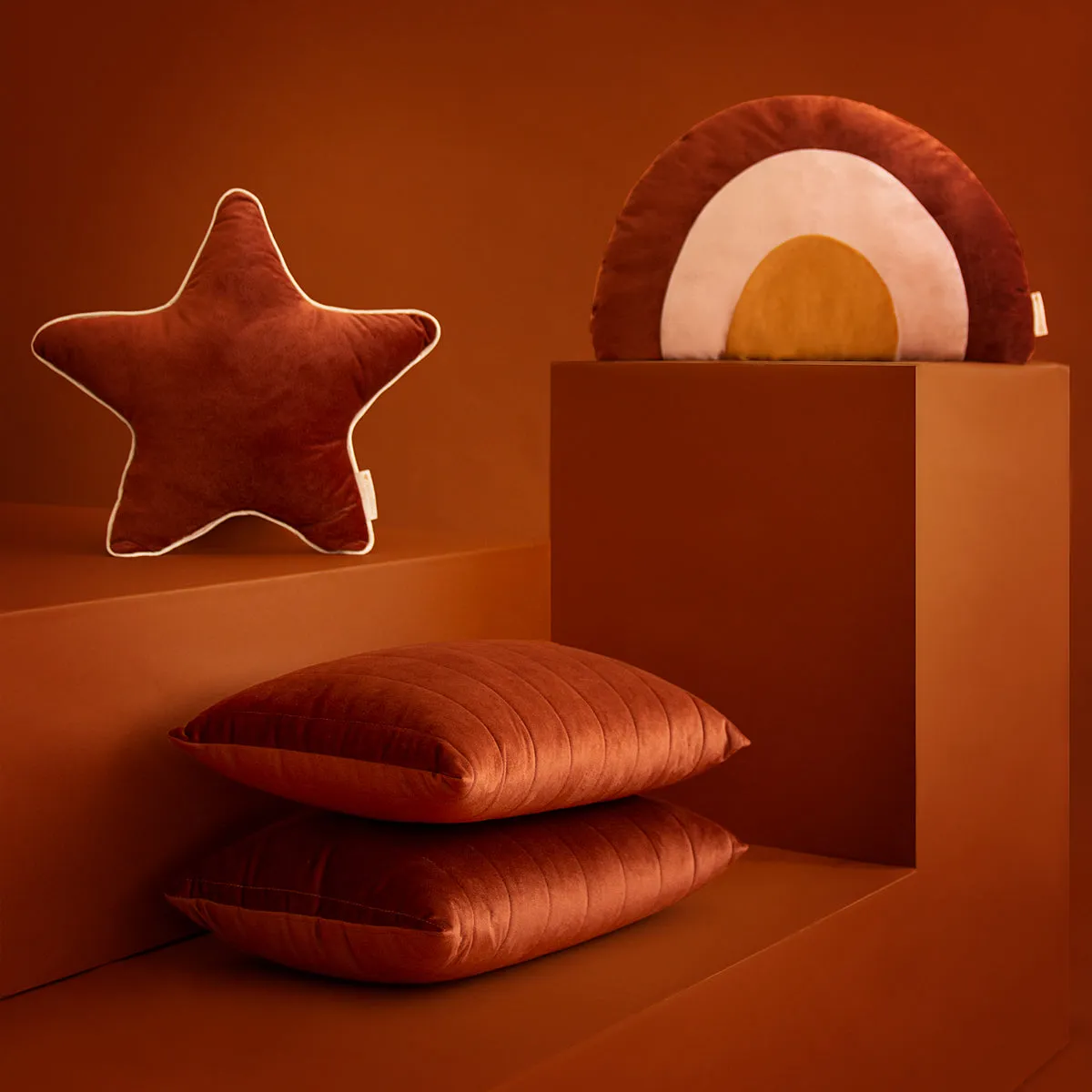 Akamba cushion • Velvet Wild Brown