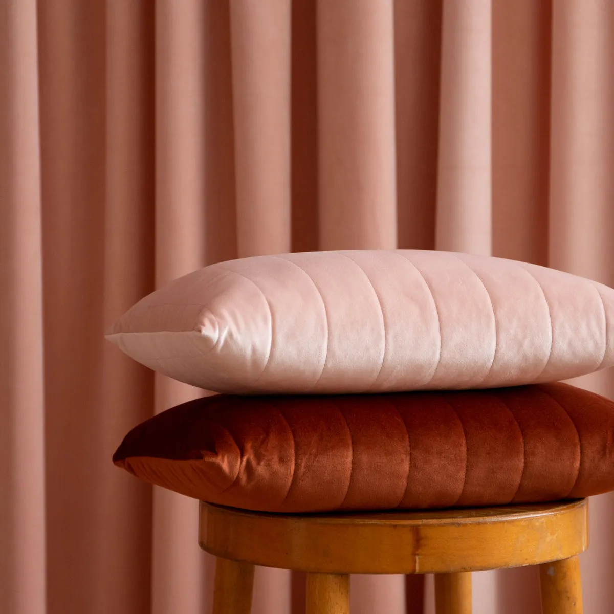 Akamba cushion • Velvet Wild Brown