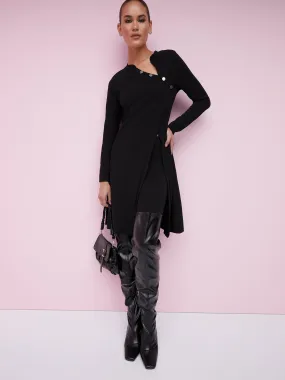 Asymmetric Button-Detail Slit-Side Top