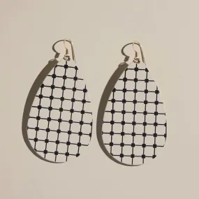 Ecru Quilted Teardrops