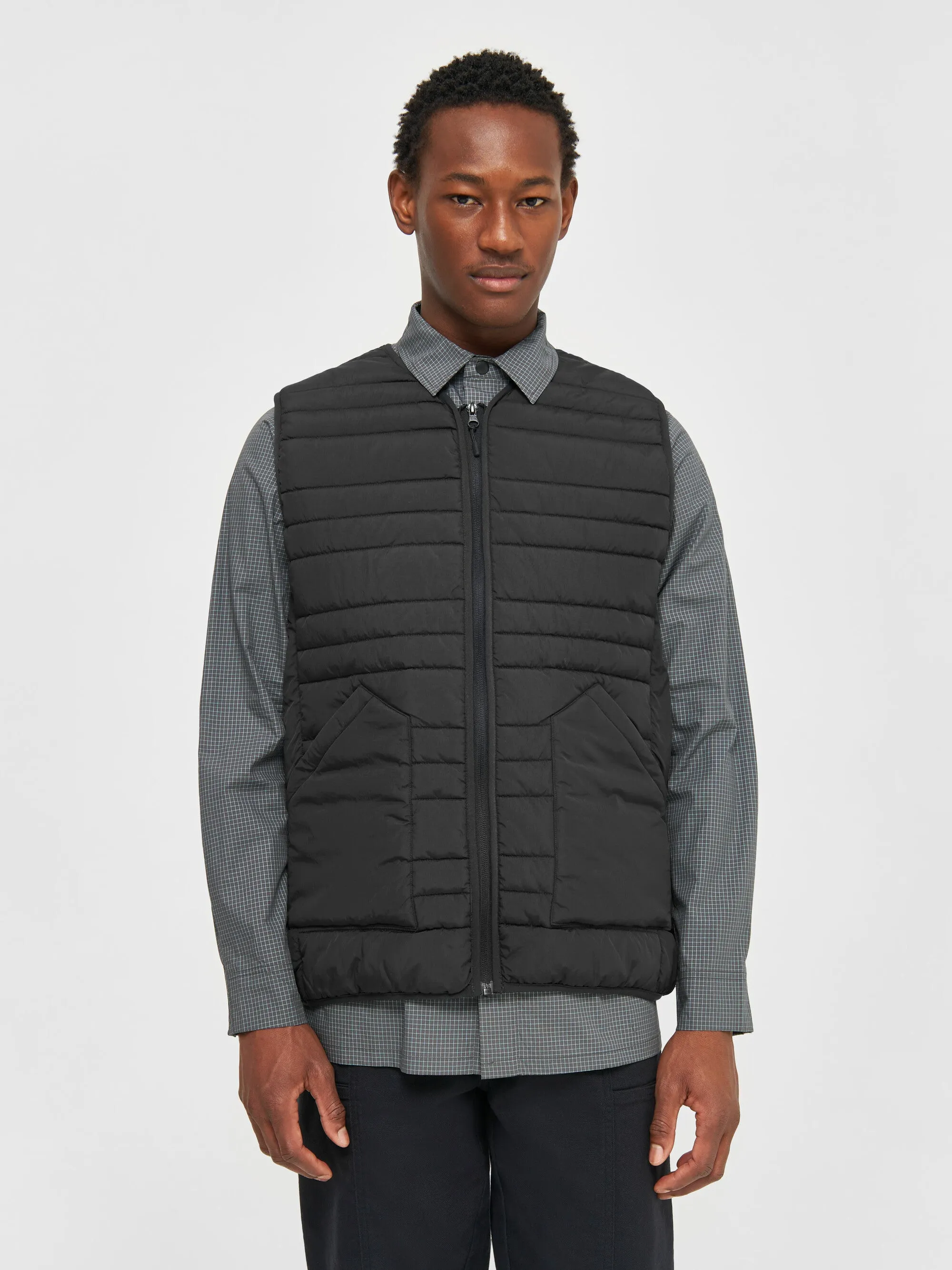 GO ANYWEAR™ quilted padded zip vest - Black Jet