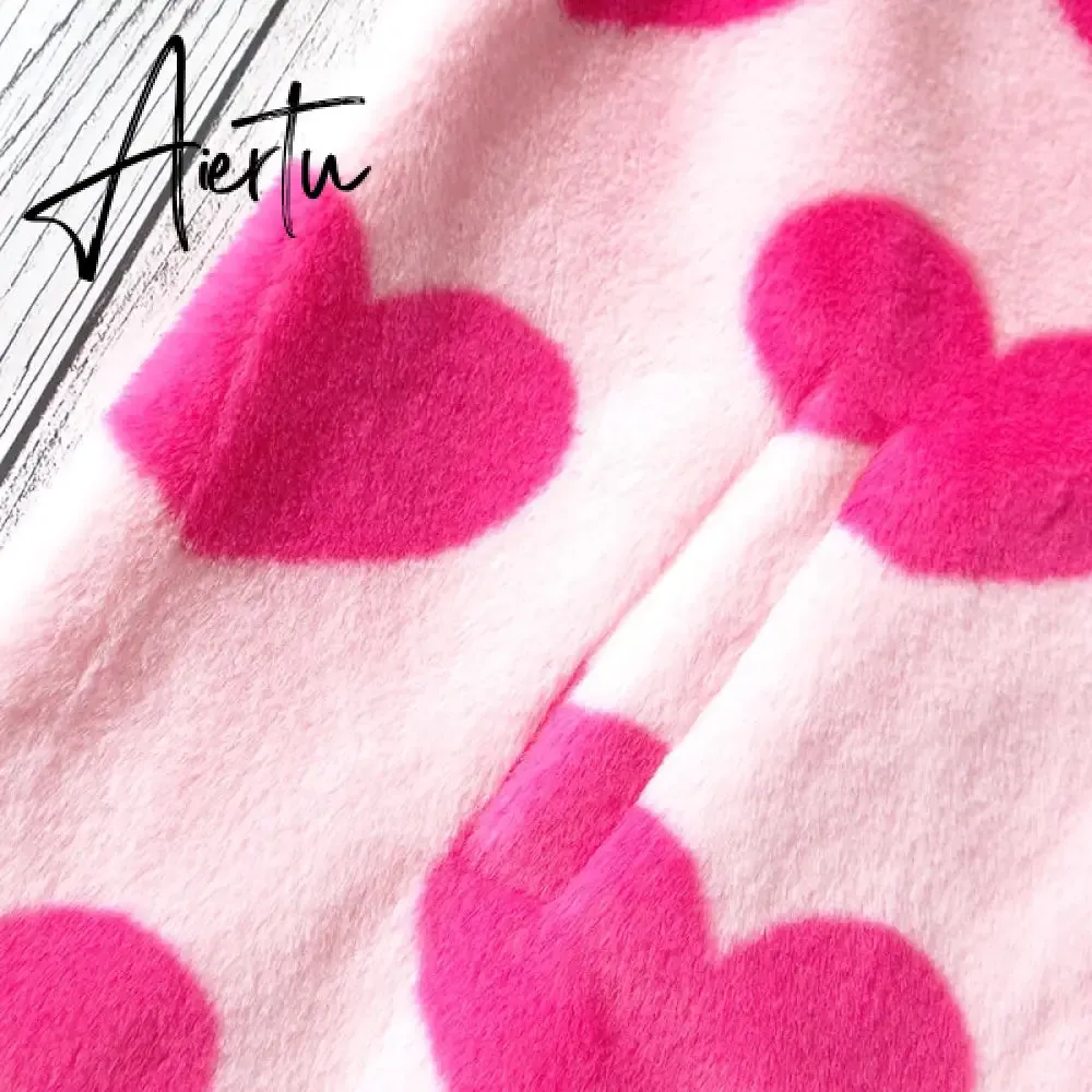 Harajuku Heart-shaped Print Plush Jacket Women Winter Korean Long Sleeve Hooded Coat Thick Warm Couple Streetwear Outerwear