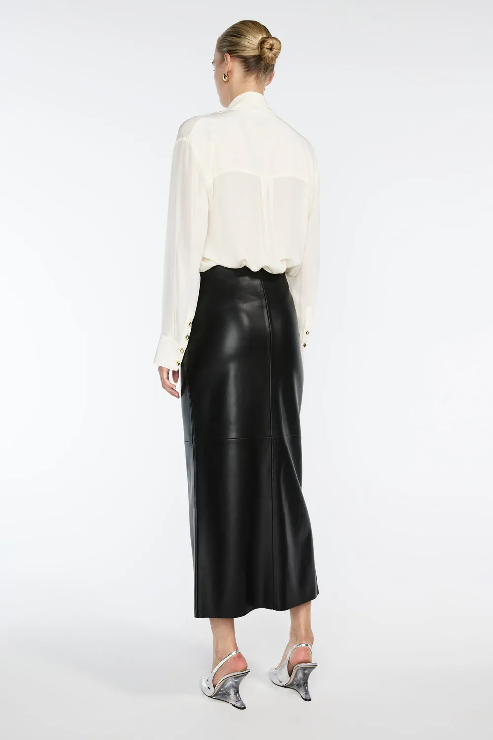 Infinite Limits Zip Skirt