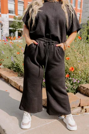 Lattes First High Waist Trousers in Black Curves