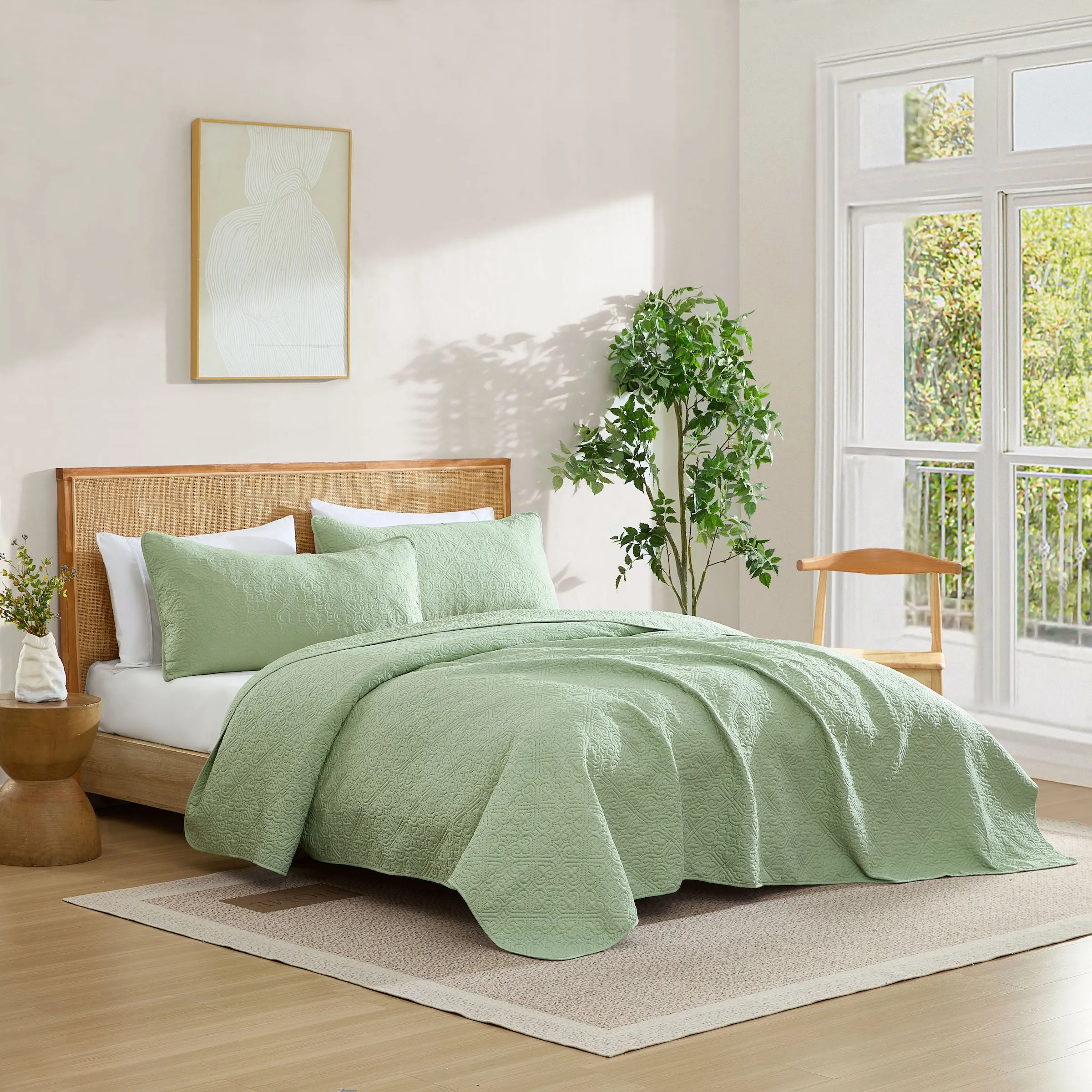 Lorenzo - 3 Piece Quilt Set, Lightweight Bedspread Coverlet Set