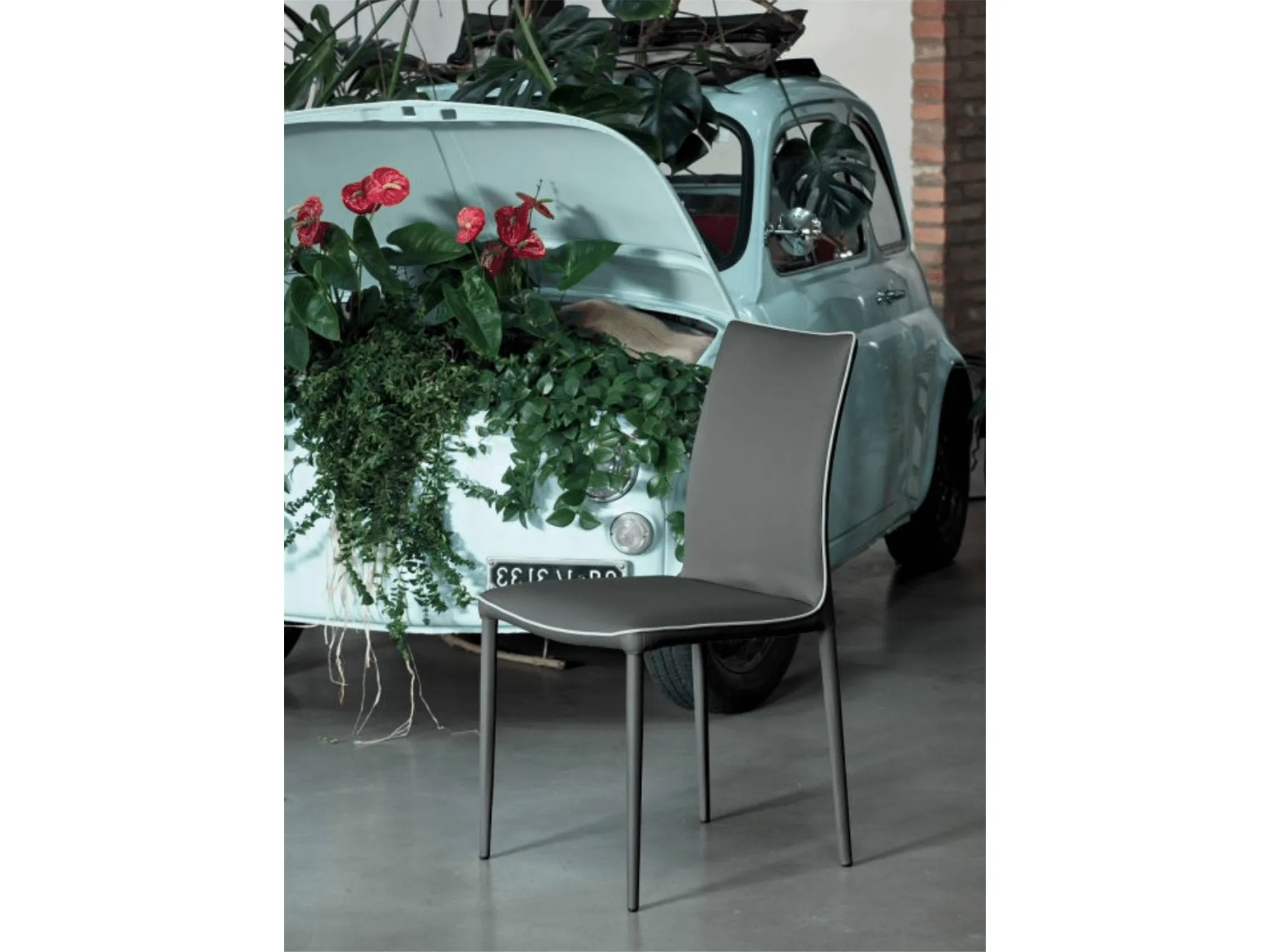 Nata counter stool