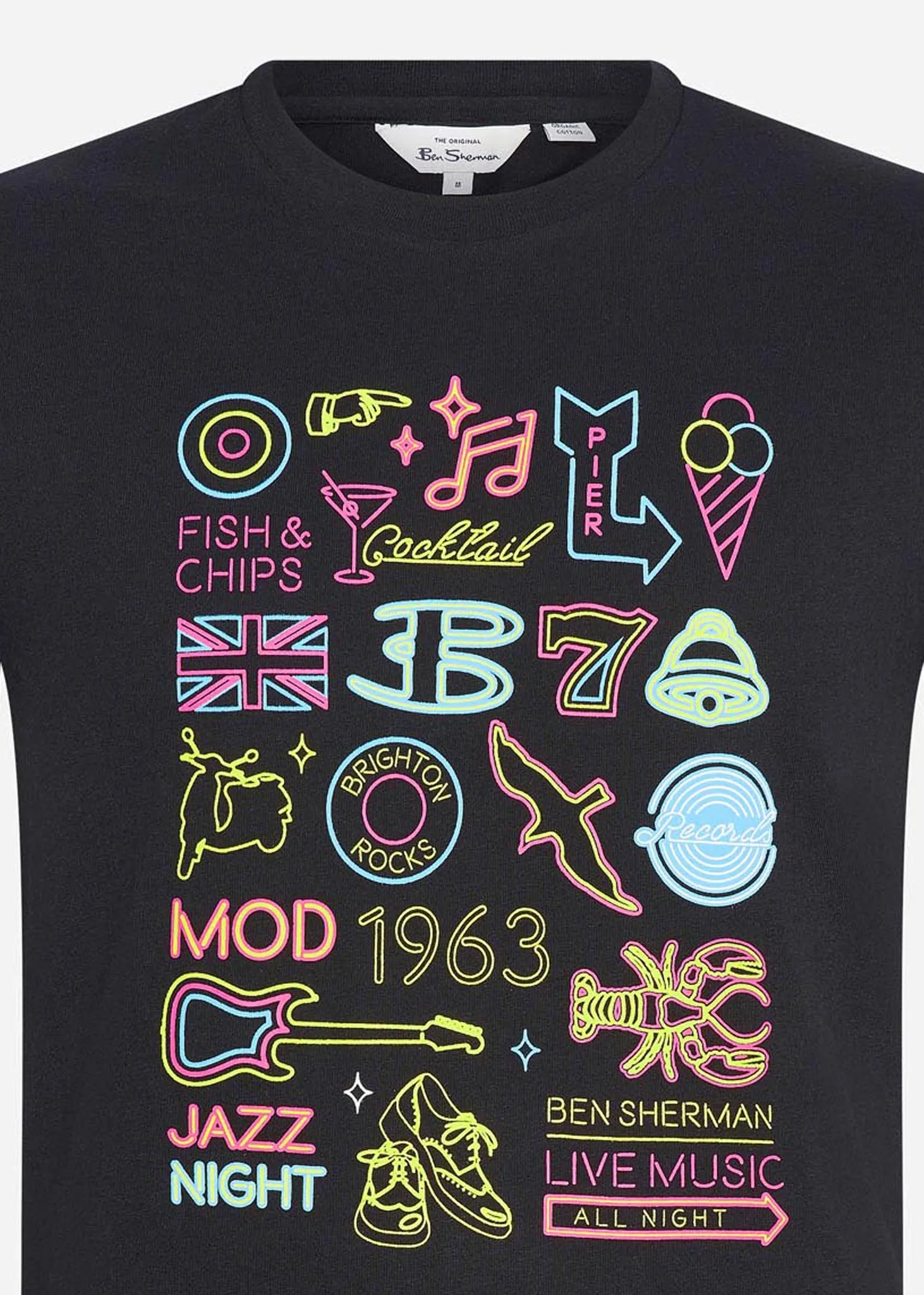 Night at brighton beach tee - black