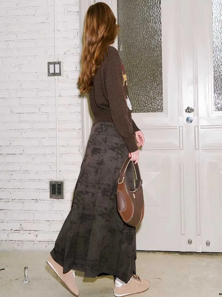 Pleated long skirt【s0000010801】
