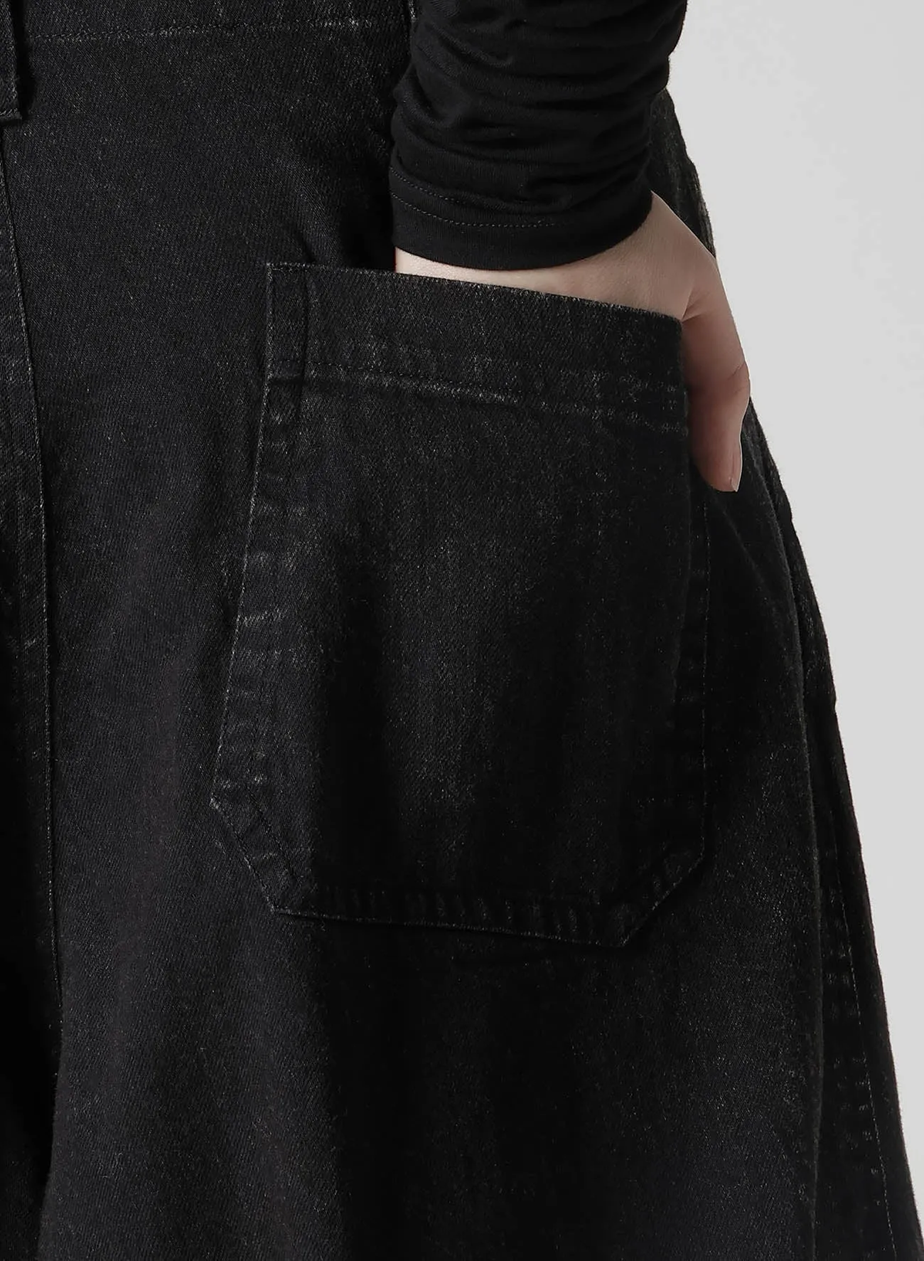 POWDER BLEACH HIGH-WAIST CROPPED PANTS