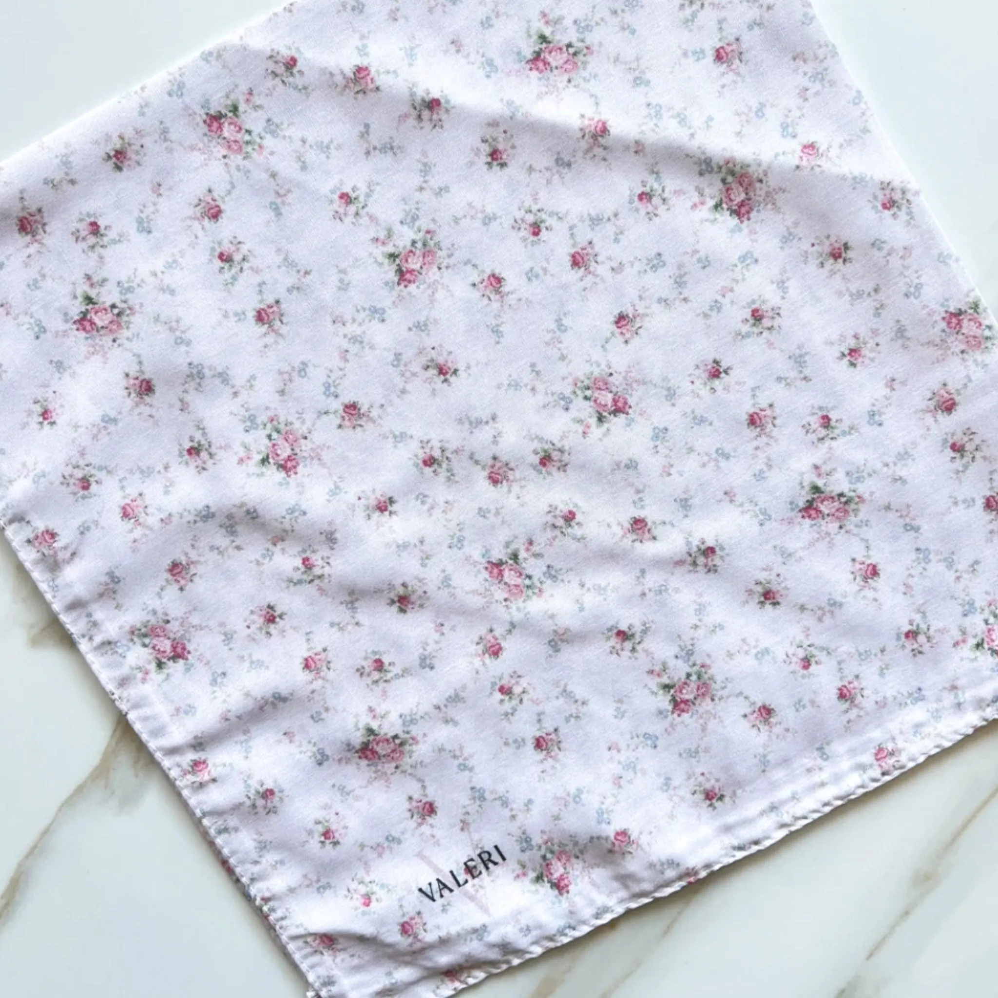 Rosie Headscarf by Valeri Many Styles