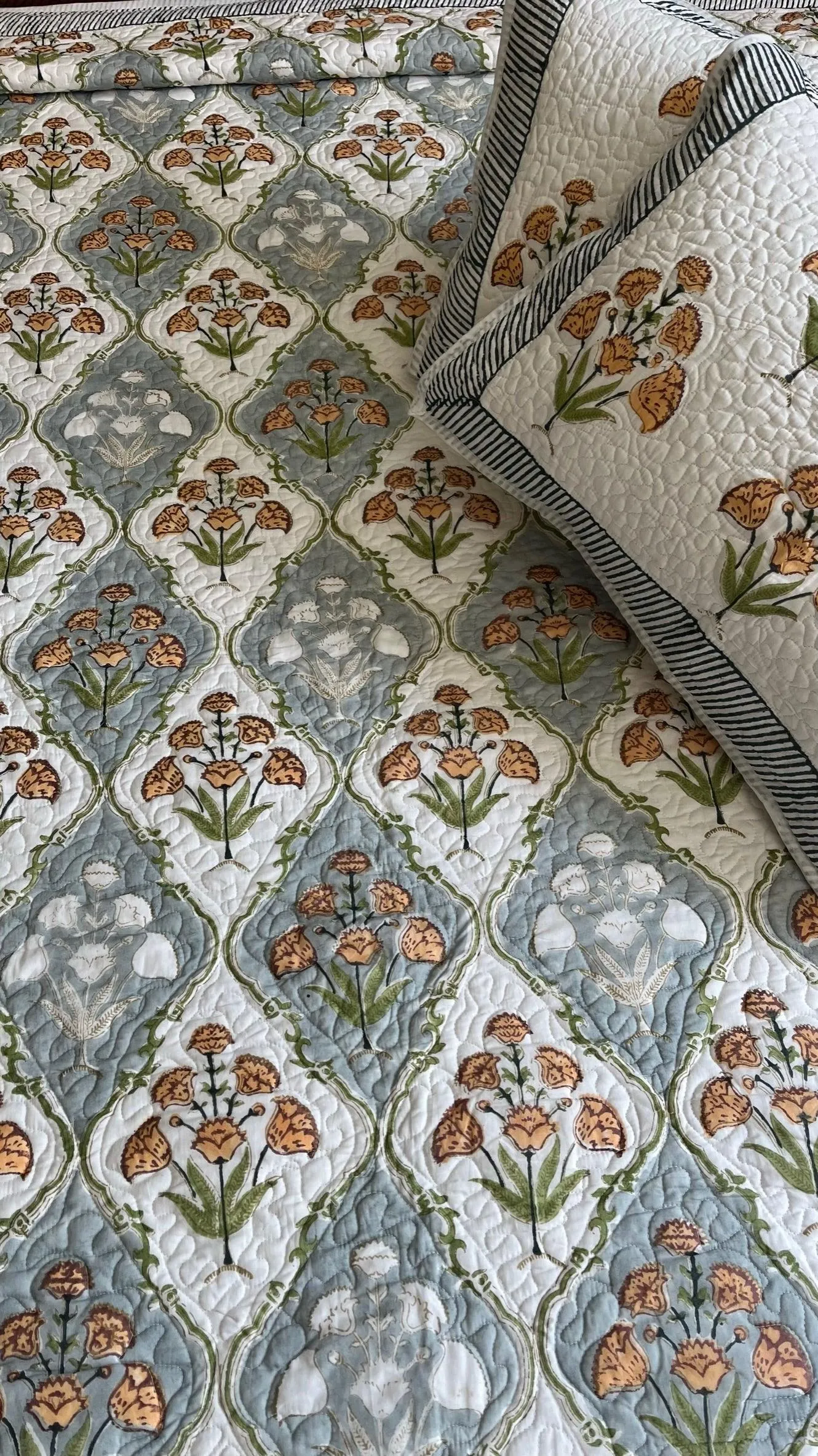 Saffron Blooms Quilted Bedcover : Sunshine Dreams
