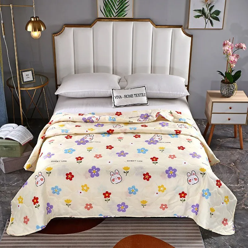 Striped Summer Quilt - Lightweight Air-conditioned Comforter