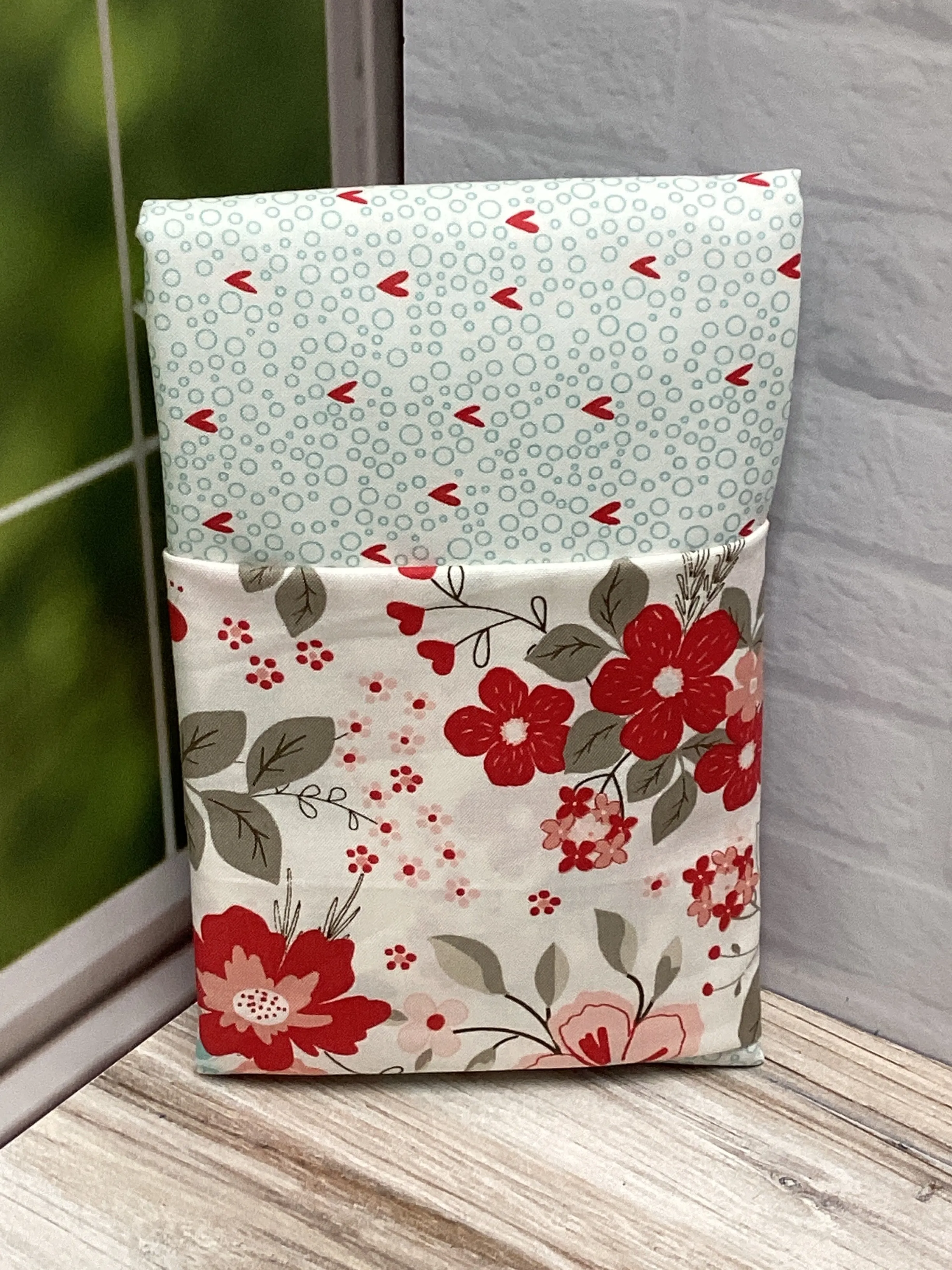 Zara Zipper Pouch